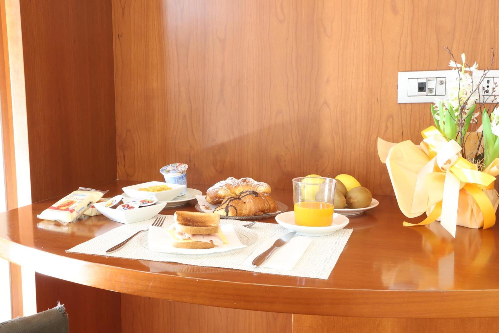 Hotel Della Torre 1850 Ponte San Marco Ngoại thất bức ảnh