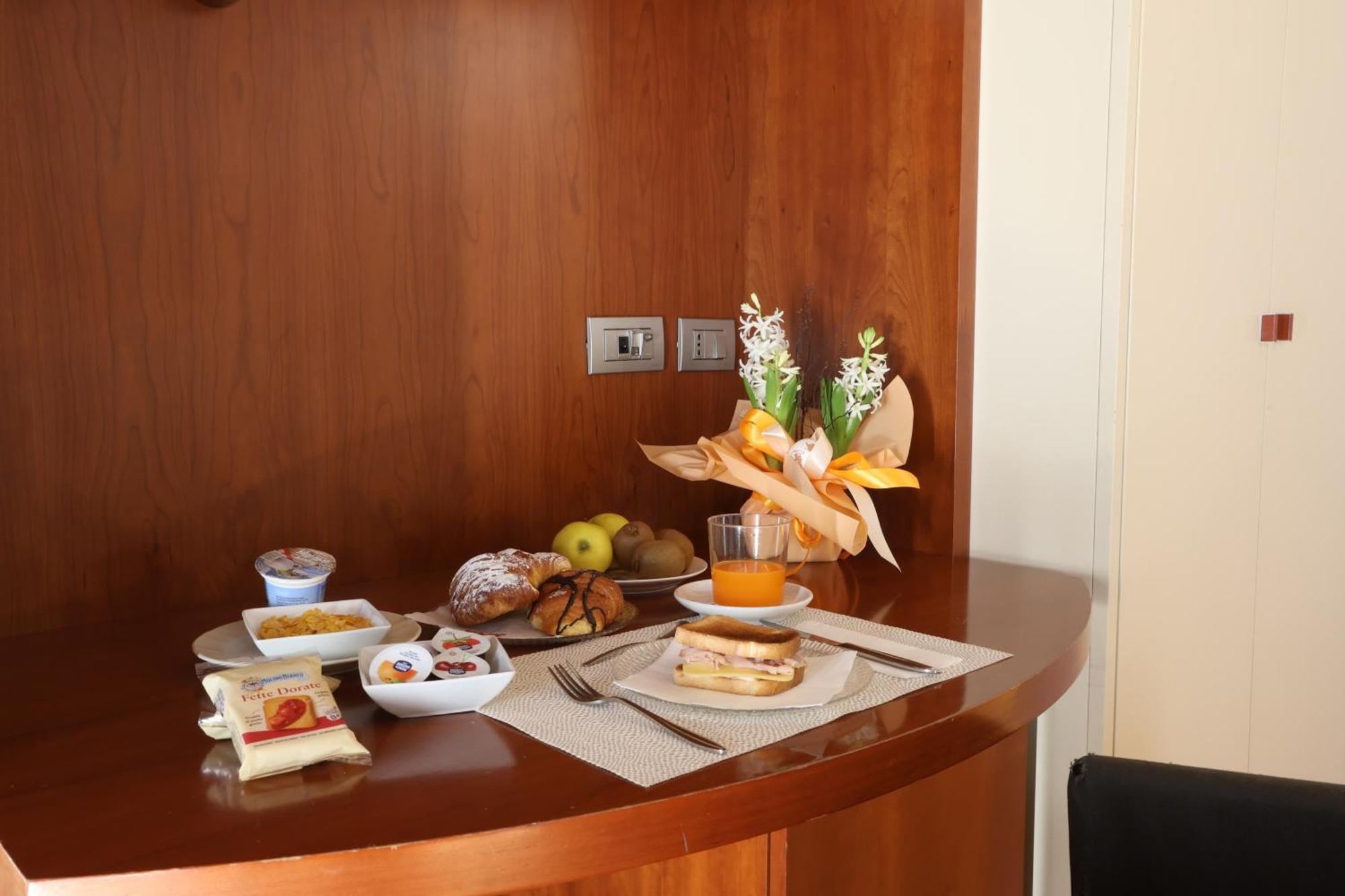 Hotel Della Torre 1850 Ponte San Marco Ngoại thất bức ảnh