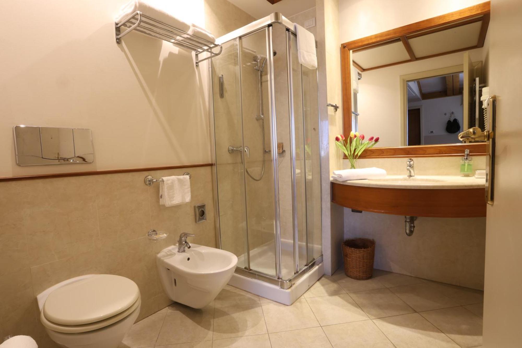 Hotel Della Torre 1850 Ponte San Marco Ngoại thất bức ảnh